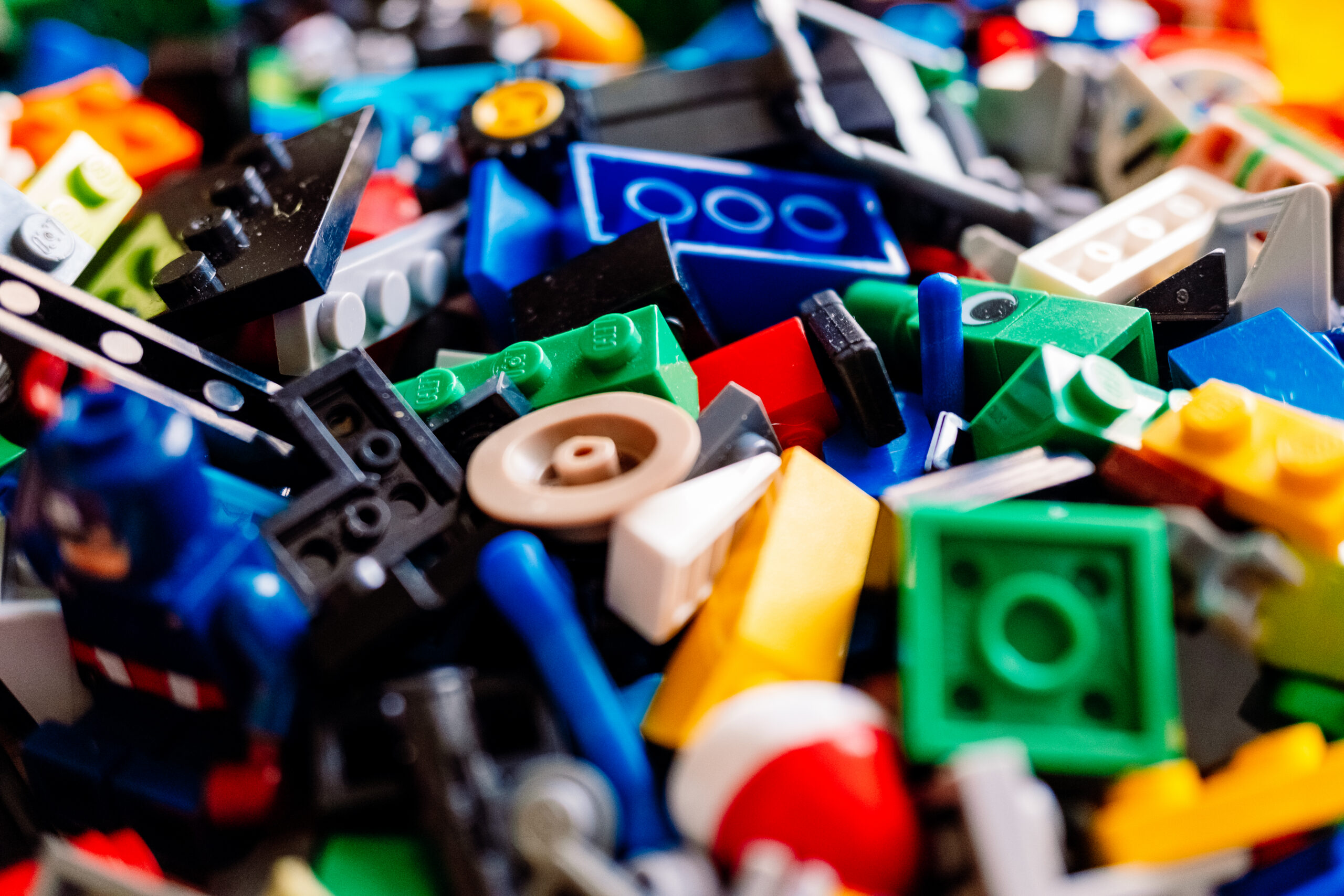 Start 27 valencia spain february 9 2022 messy lego pie 2026 01 05 06 16 46 utc