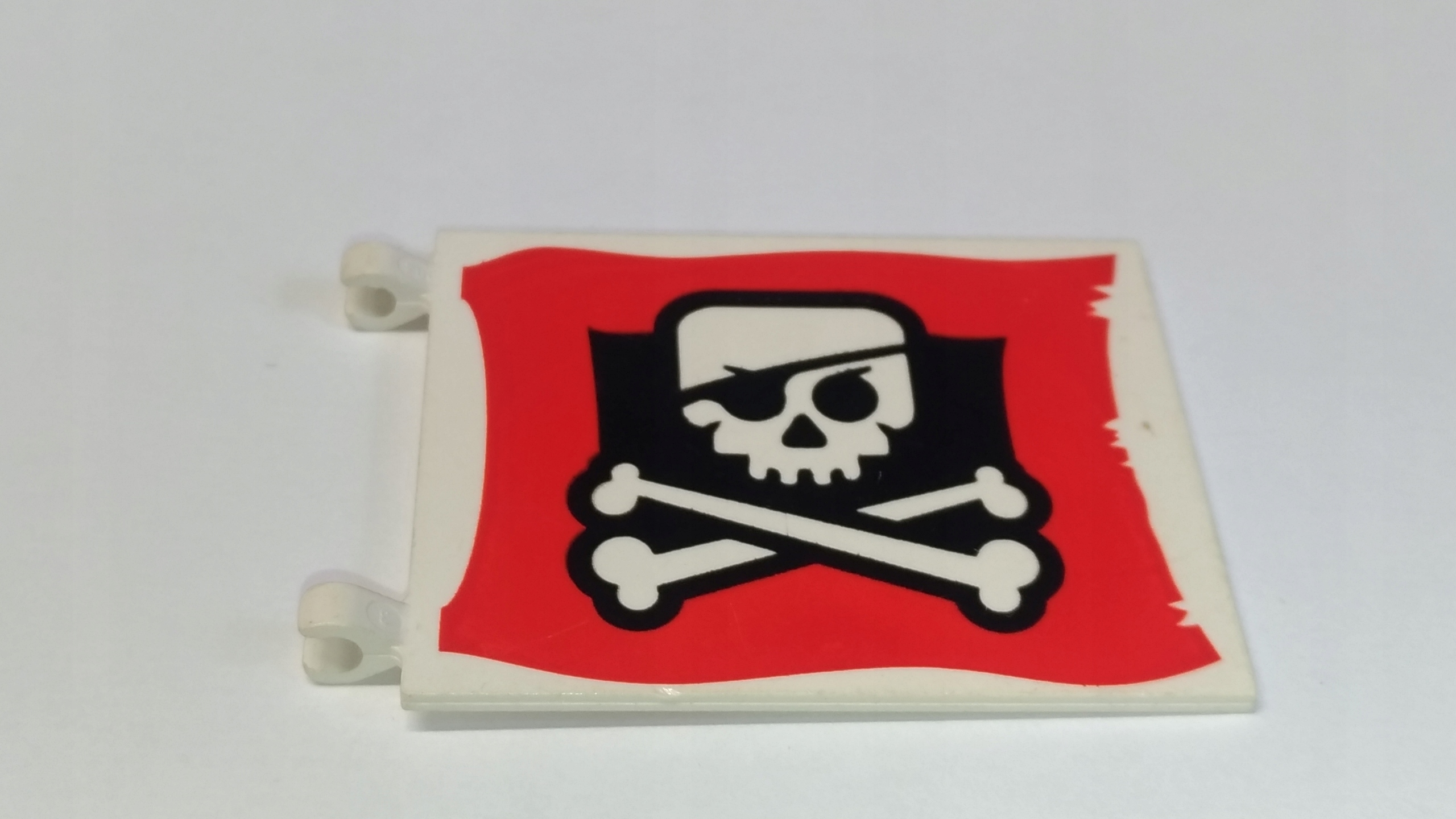 122HE Lego Flaga Piraci Pirates 6 x 4 2525 czaszka 2 749e1be933e401957dbf825baced77c3