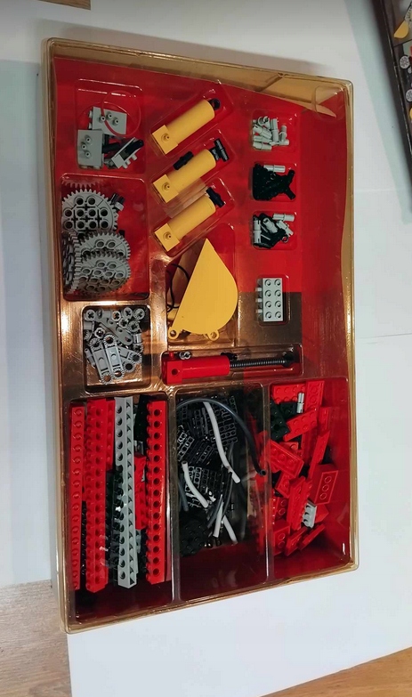 66Y5. Lego technic zestaw koparka 8851 9 545f9941c3481de14760afefb40c78d3
