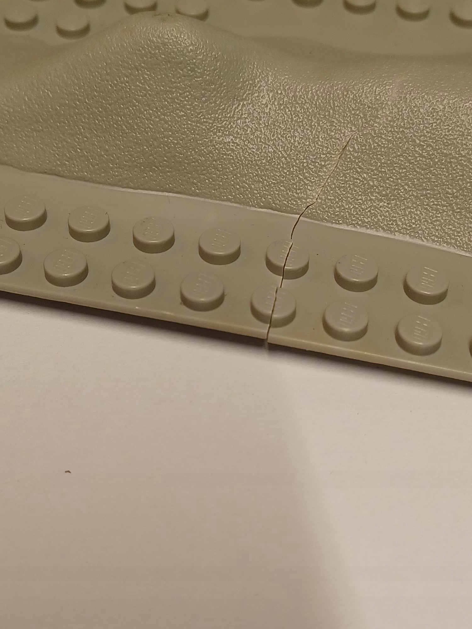 190A17. LEGO płyta konstrukcyjna cieńka 32x32 cieńka USZKODZONA 3D 3947 2 faa11fdac5d701cbd67dcc7aa5bb1953