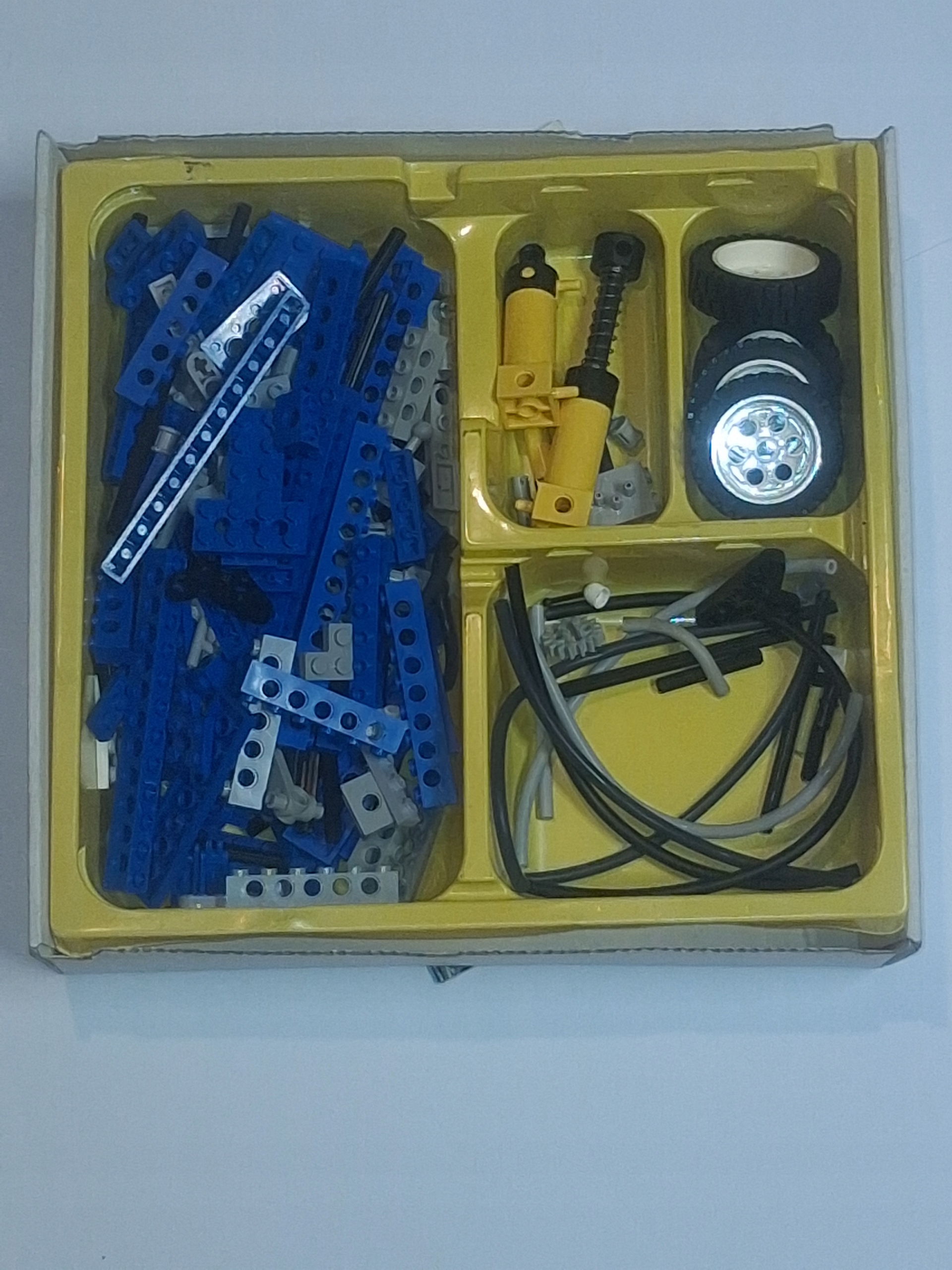 067g2. Lego technic koparka 8042 + instrukcja wytłoczka 3 b6e3f7c6a1b84a5caf87bb141457957c