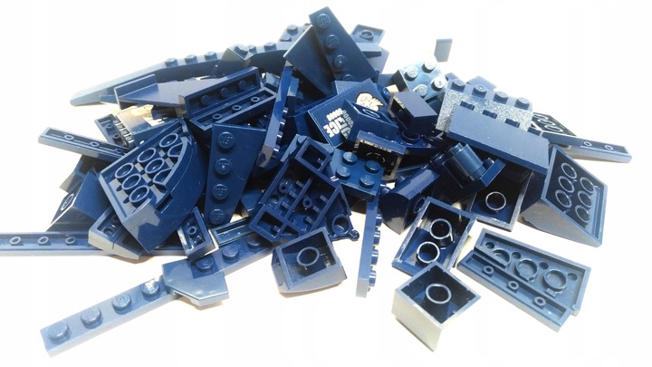 228. LEGO niebieskie dark blue Mix 65g 3 c0b8268792cd62e958c7ad19563ac6f8