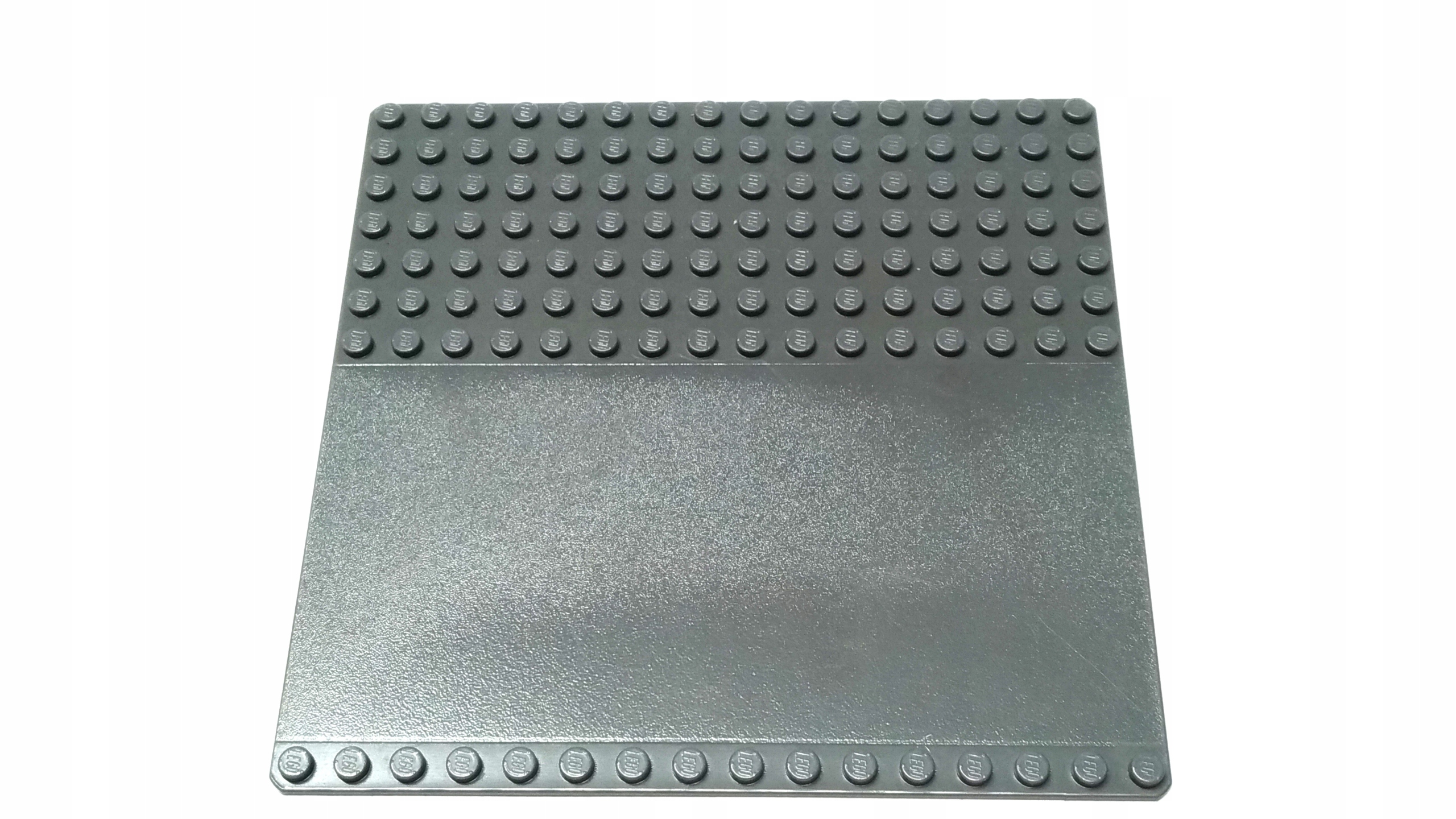 034n LEGO 3867 płyta 16x16 szara cieńka 1 7688f5a998ba6475fb39236236a17fec