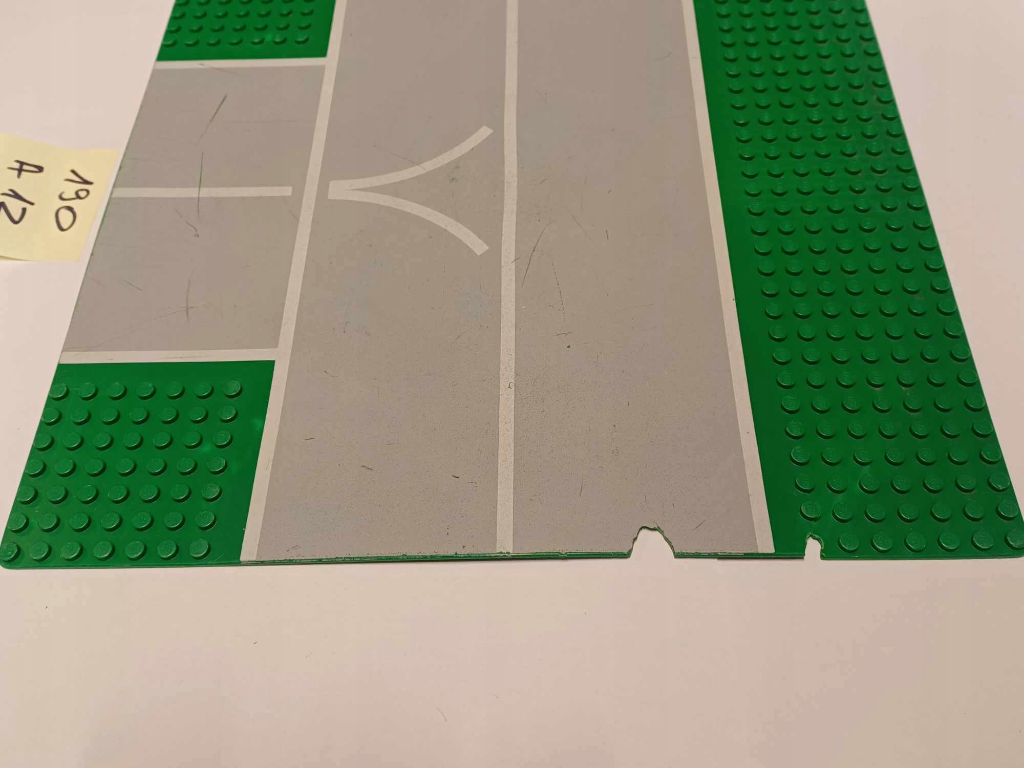 190A12. LEGO płyta konstrukcyjna cieńka 32x32 cieńka USZKODZONA 2360 2 029a70cfe018a62601fc46bfc967df10