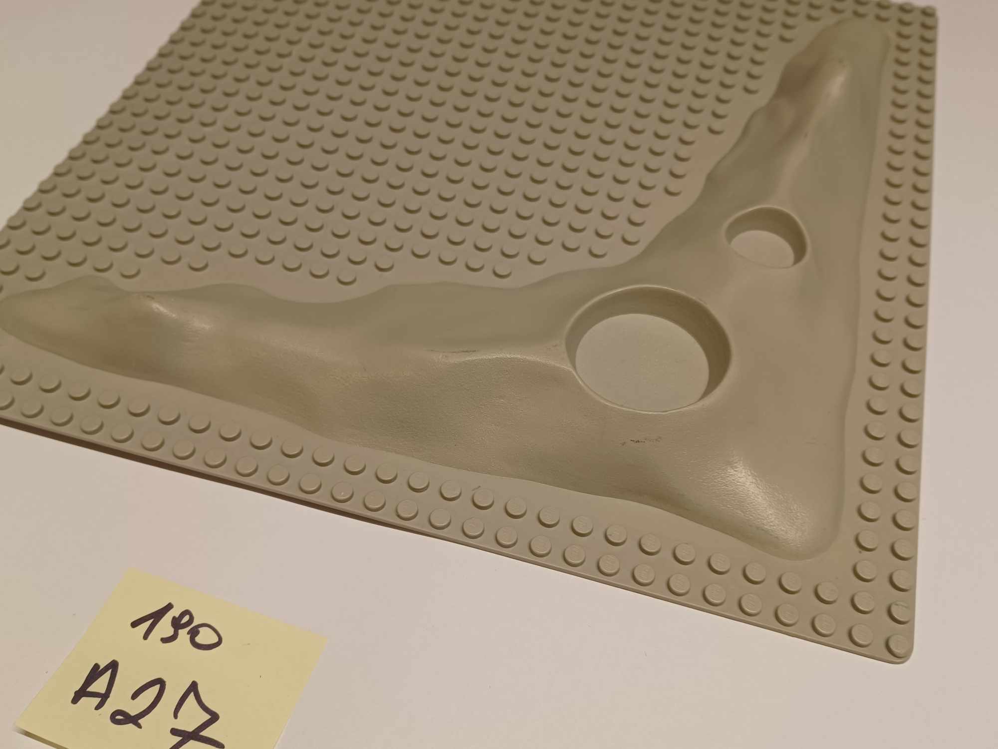 190A27. LEGO płyta konstrukcyjna cieńka 32x32 cieńka USZKODZONA 3D 3947 4 67f509f94f8b3c9fa55b27b49d0484f0