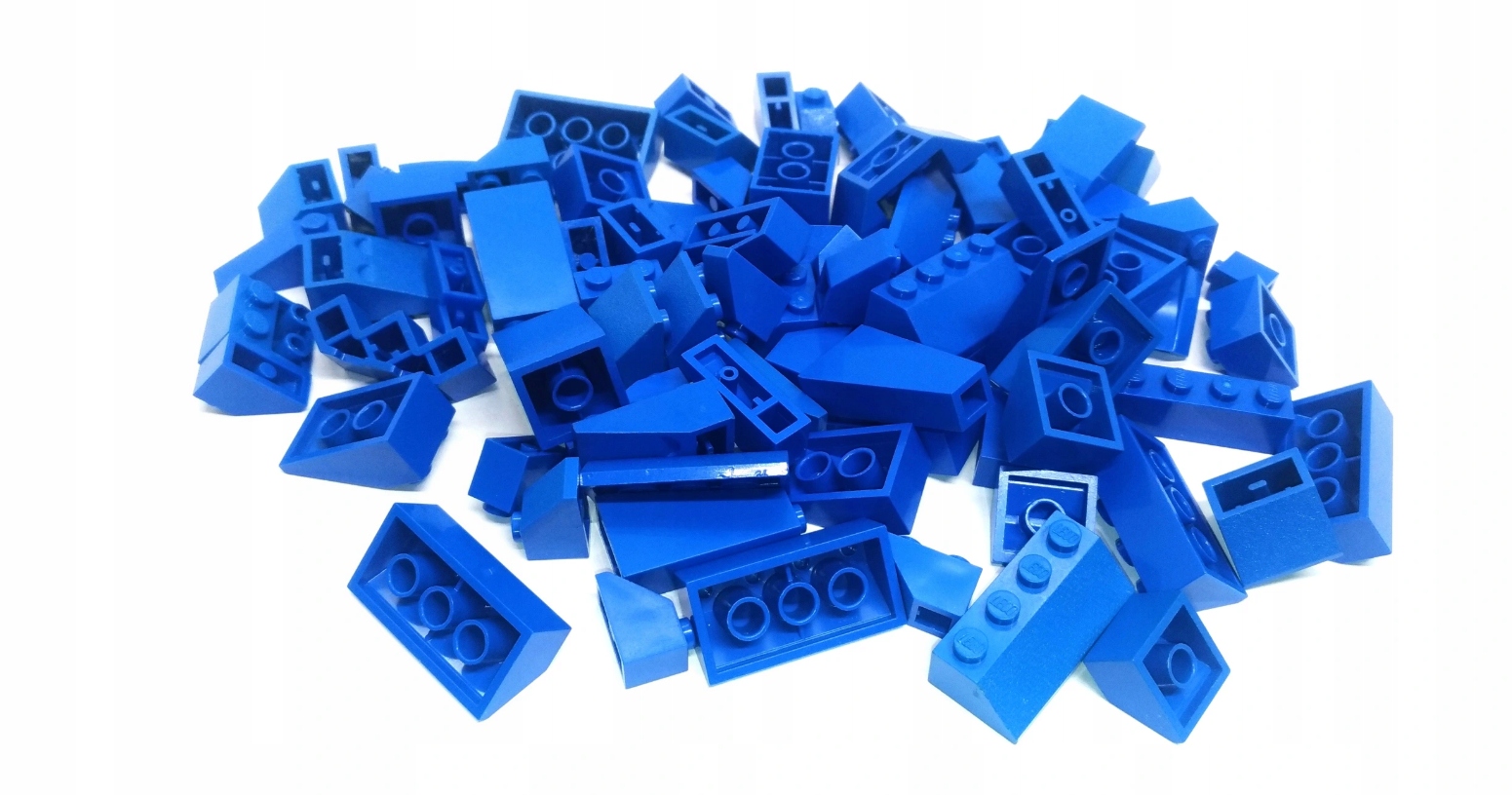 077 Lego 0,1kg niebieskie skosy dachówki mix 100 g 1 0fa0dba17d0bf1aed4f505bab55af0a4