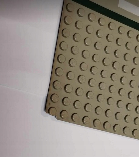 625R1. LEGO płyta konstrukcyjna cieńka 32x32 cieńka USZKODZONY RÓG 2 168ceaee08492280110753f93b60f109