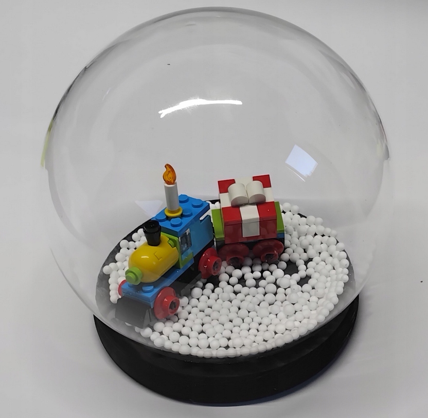625B4. Lego ozdoba na Boże Narodzenie pociąg z prezentami w kopuli szklanej 3 ce92138c32c00b9ca2d5d1abab3778b0
