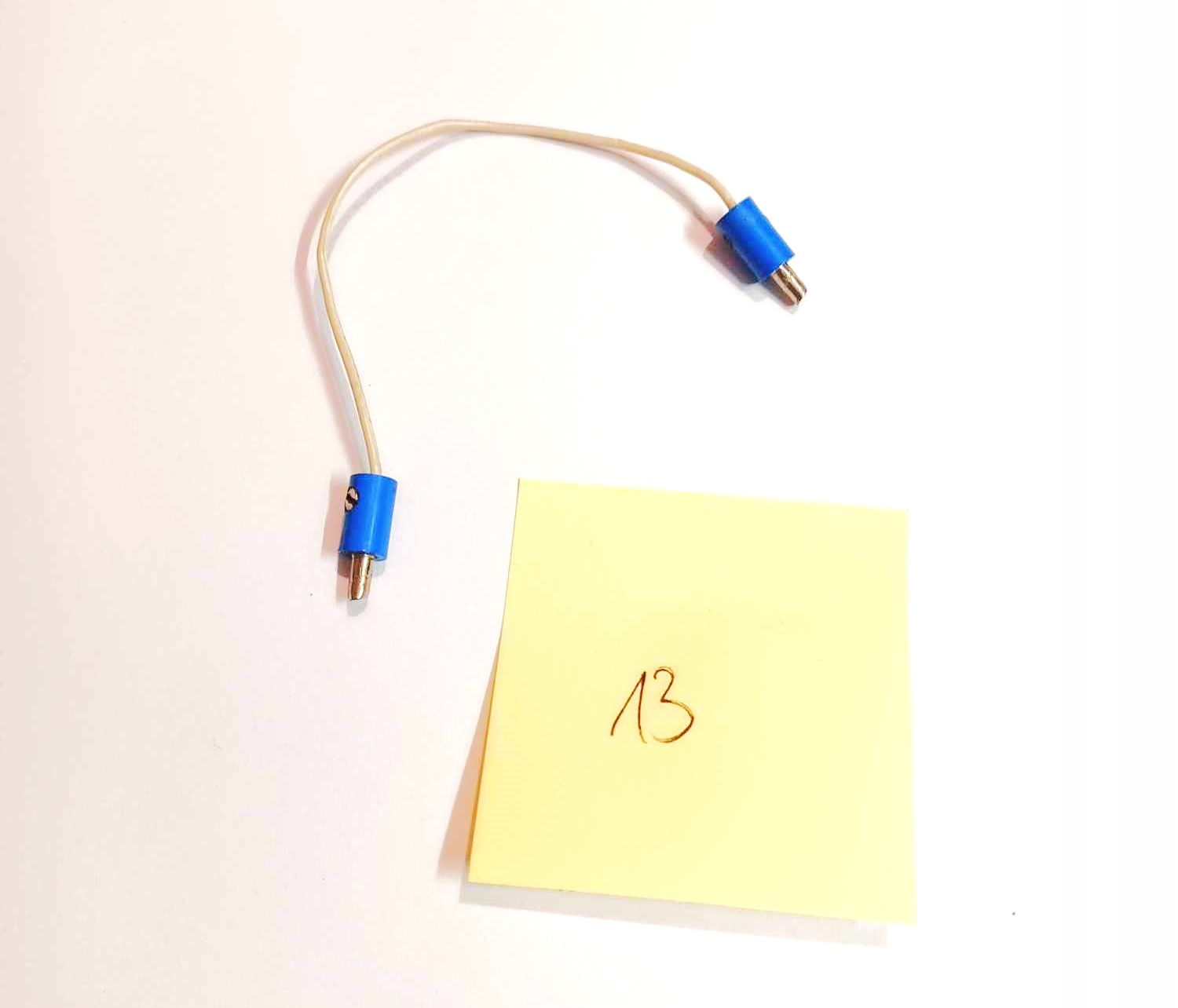 063H16 LEGO Przewód do Pociągu 9V 12V 4,5V długość ok 13 cm 766062 1 4e462c48808831d0a38a13245eb43ee8