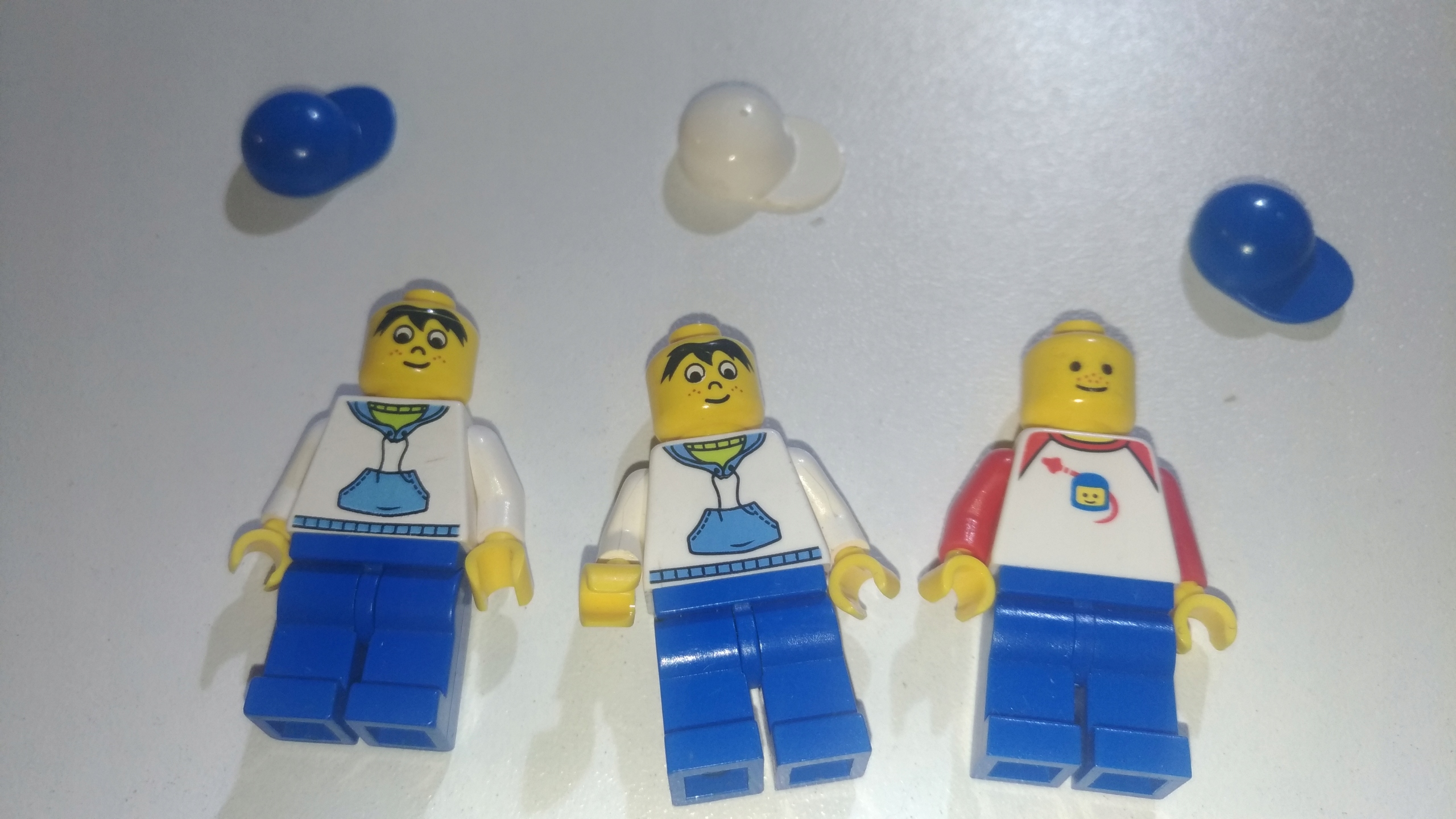 176d. Lego system ludzik dziecko mieszkaniec 2 3165614092901612da653e691802c41f