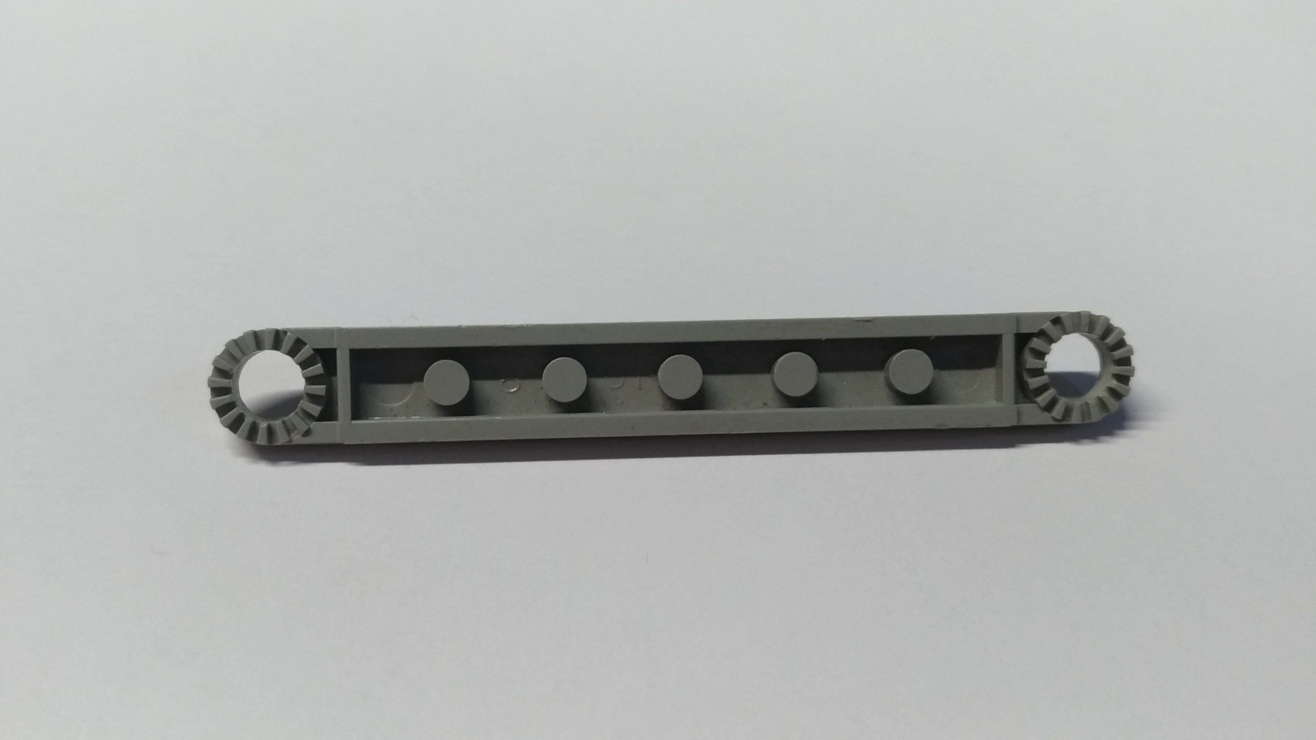 127i. Lego 4442 płytka z ząbkami 1x8 szary old 2 7e3bb76a894e5e02a8f19e3935aa0e48