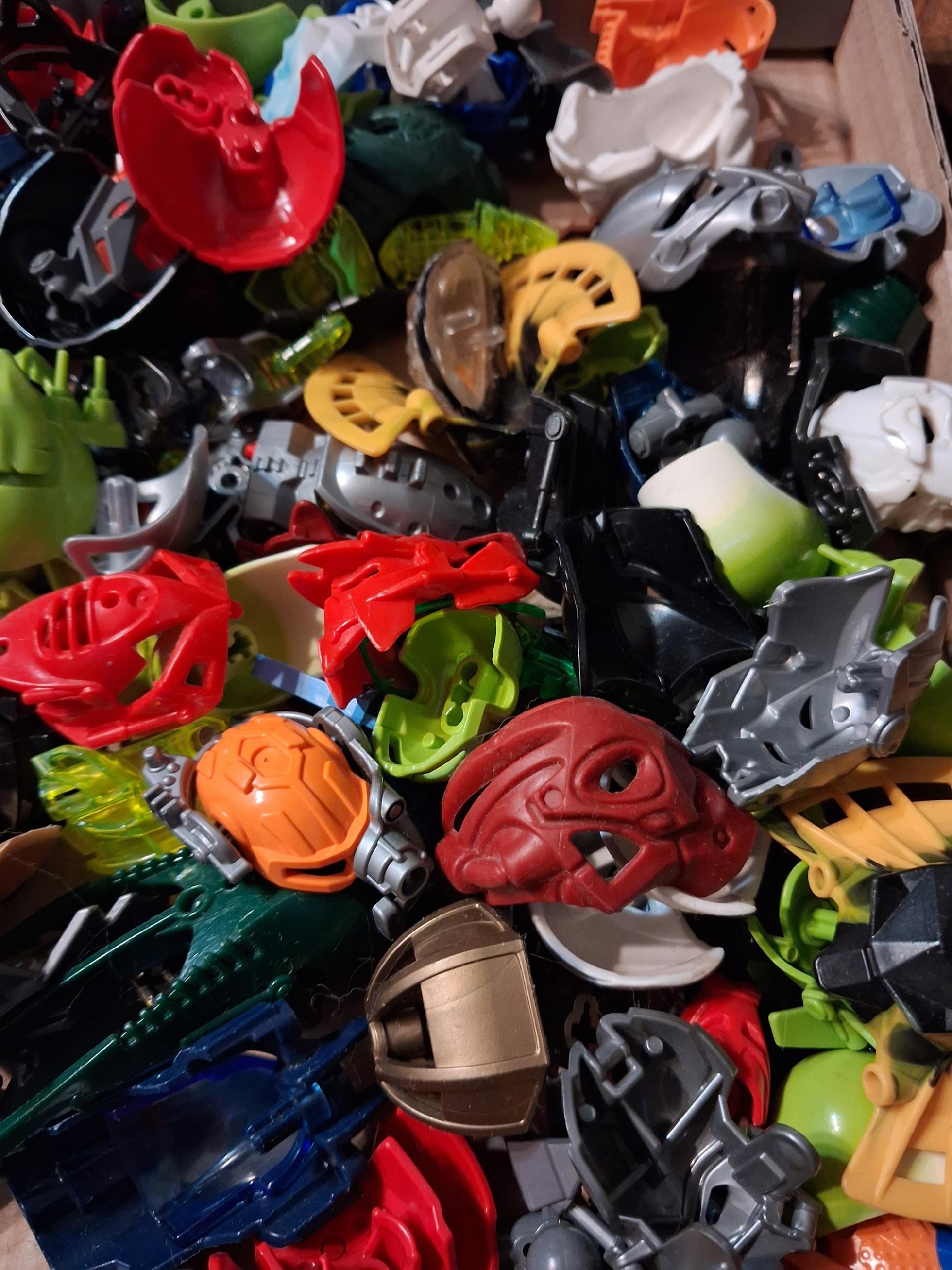 595x LEGO Bionicle maska głowa mix 5 sztuk 1 1bda3d76fe13d05f69079dcaa0bc28c3