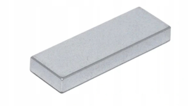051B3. Lego 63864 TILE 1x3 METALIC SILVER 1sztuka 1 5772a07537e33f6e8884982a959666dd