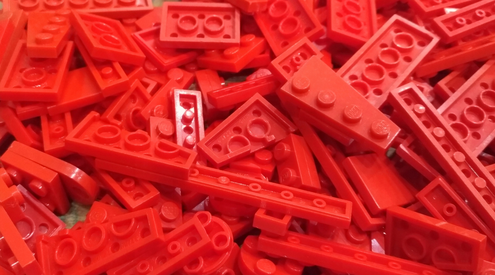 064. Lego czerwone płaskie 0,1kg MIX 100g 3 1f7add9ff62f6b69c779eb09458fa0ff