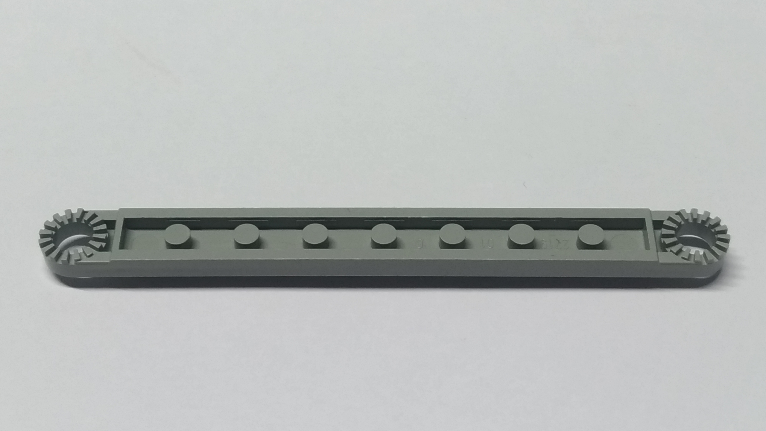 127g. Lego 2719 płytka z ząbkami 1x10 szary old 2 b42a06e266de90e68a81ef5c99bbf07f
