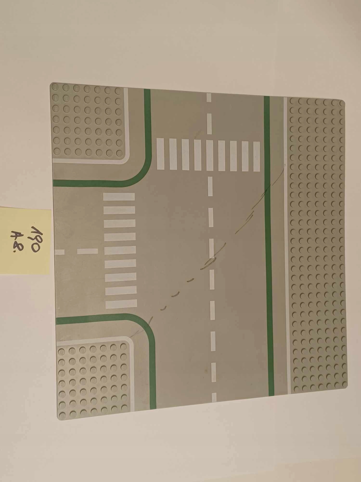 190A8. LEGO płyta konstrukcyjna cieńka 32x32 cieńka USZKODZONA 2360 1 341f89624210cf3457b366e79ae9379b