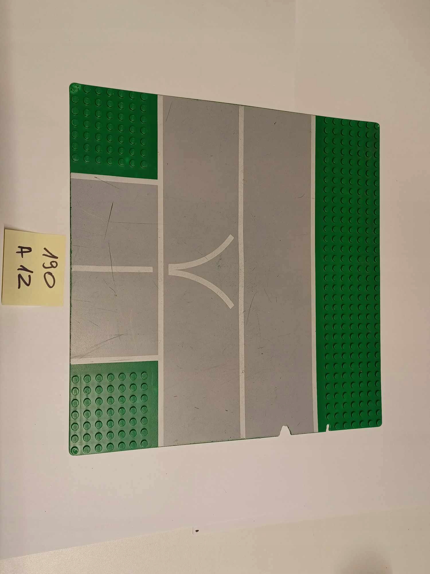 190A12. LEGO płyta konstrukcyjna cieńka 32x32 cieńka USZKODZONA 2360 1 cf7dae584f623785b16259d3f0f710db