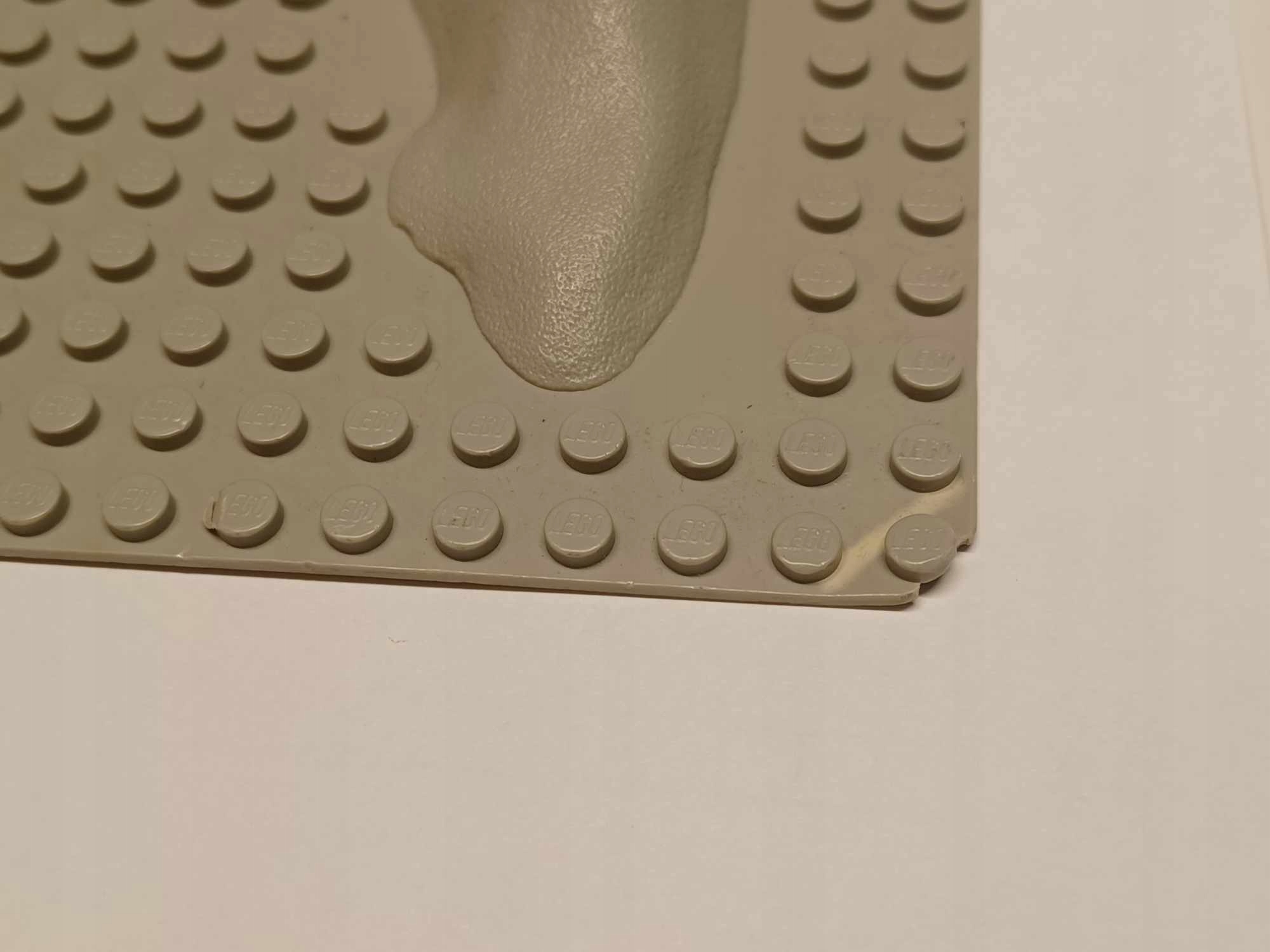 623R1A. LEGO płyta konstrukcyjna cieńka 32x32 cieńka 32x32 Uszkodzona 3947 4 d67a6d402385b818f726ae9cff3b8673