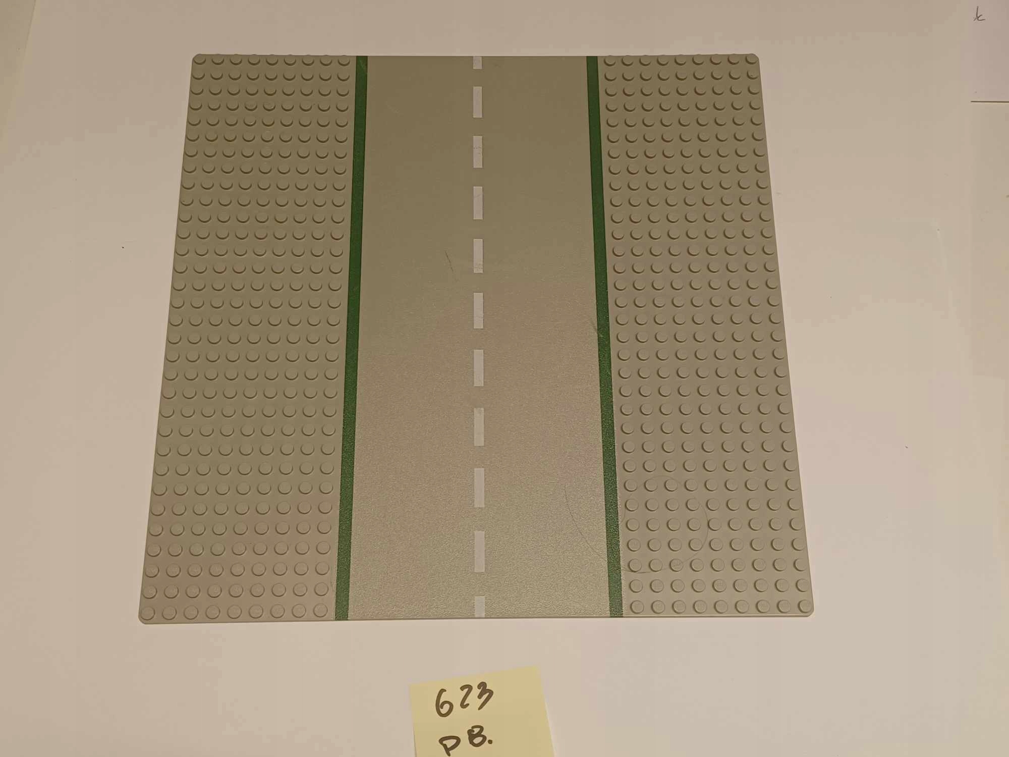 623P8. LEGO płyta konstrukcyjna cieńka 32x32 cieńka 1 3f2ed80705a99120b9ec03db1cf4341d