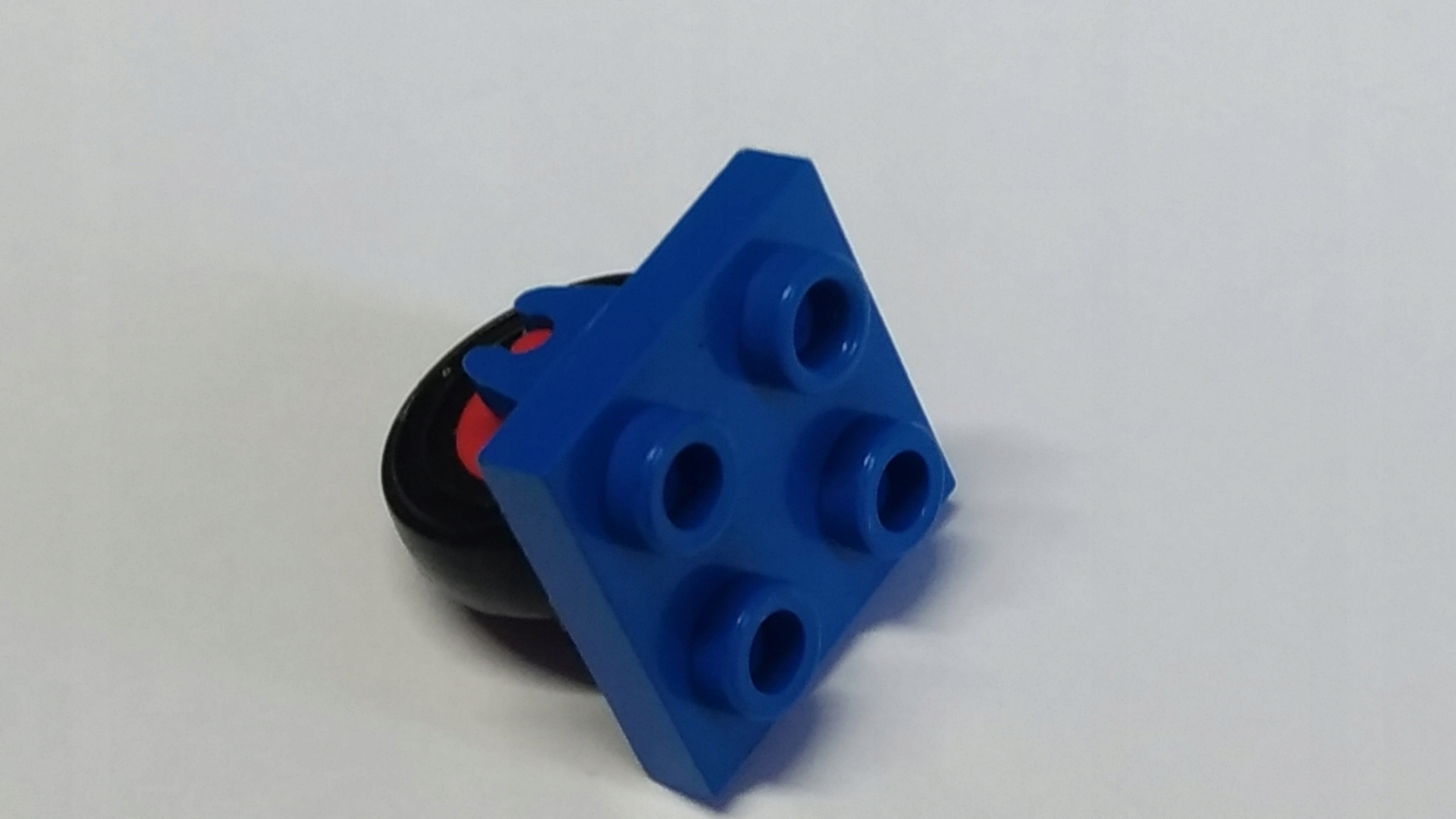 038r. Lego koła podwozie 2x2 zaczep 3464 niebieski 2 37e44db0fd829495645cb151f915d790