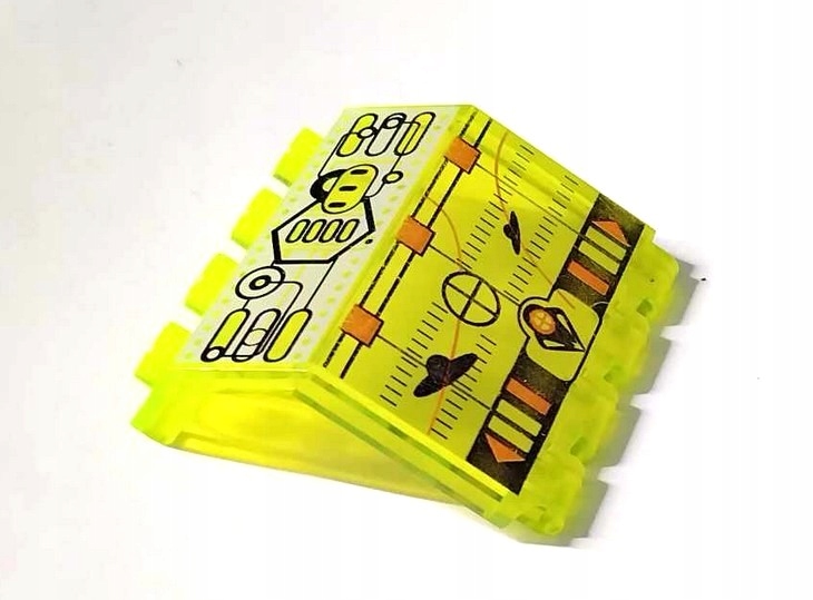 275k2. LEGO system 2582 Zawias Płyta 2 x 4 x 3.3 z UFO neon trans 1 eaeefc1fd4a1cf5ce8ef65125e2395f6