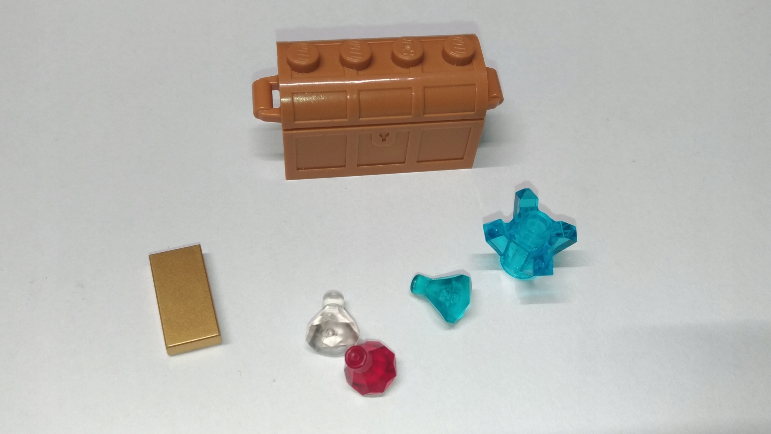 0100k. Lego skrzynia diamenty Castle 4738 złoto 2 501a31b80f826a6a2b68a1668bbc2627