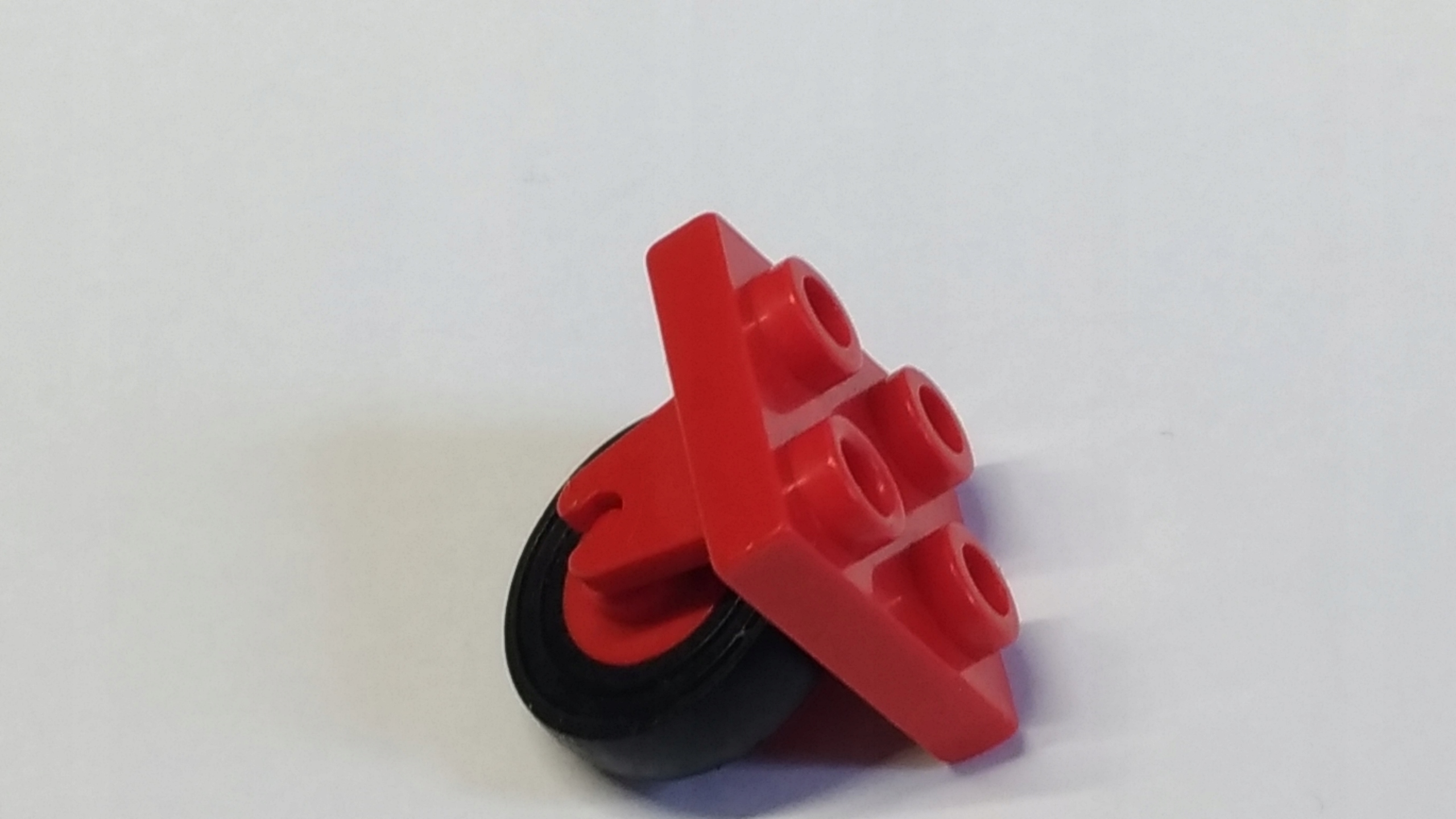 038u. Lego koła podwozie 2x2 zaczep 3464 czerwone 2 8a1ccc1176c819779db06f3fbf810f4f