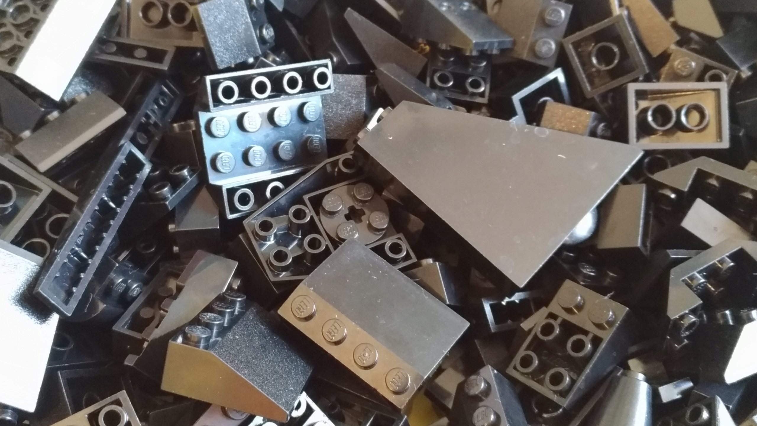 062. Lego czarne dachówki skosy 0,1 kg MIX 3 b9812a21c789e469d52a8da2d0463922