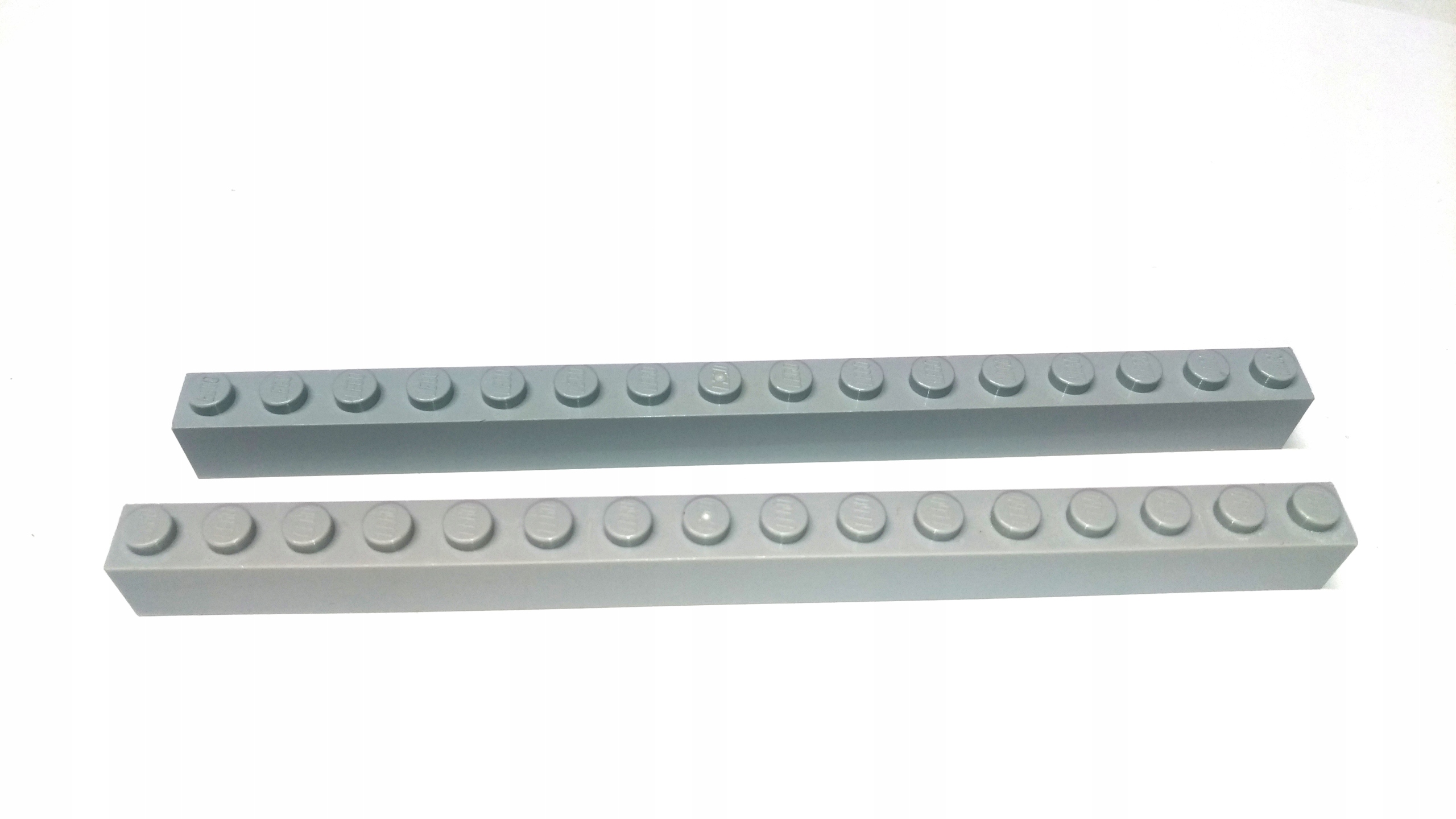116i. LEGO brock 1X16 szary jasny 2465 2szt 1 b6676886608a693a495a8d74cbe72be5