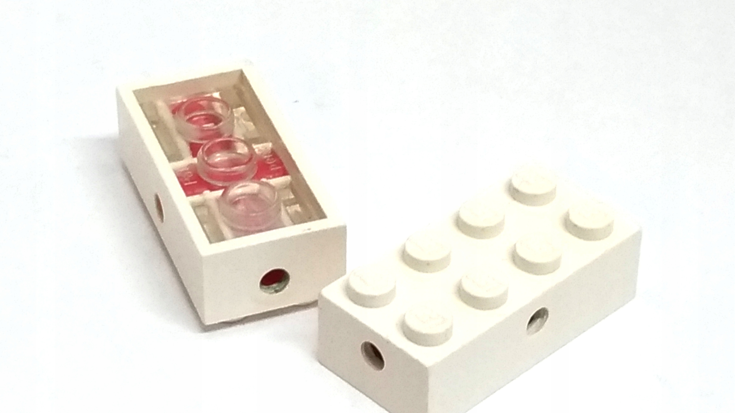 009f Lego 7049a PAT PEND NA OŚKI białe 2 szt 1 56a95bc600ea6f6760e0ed9b6e3c1506