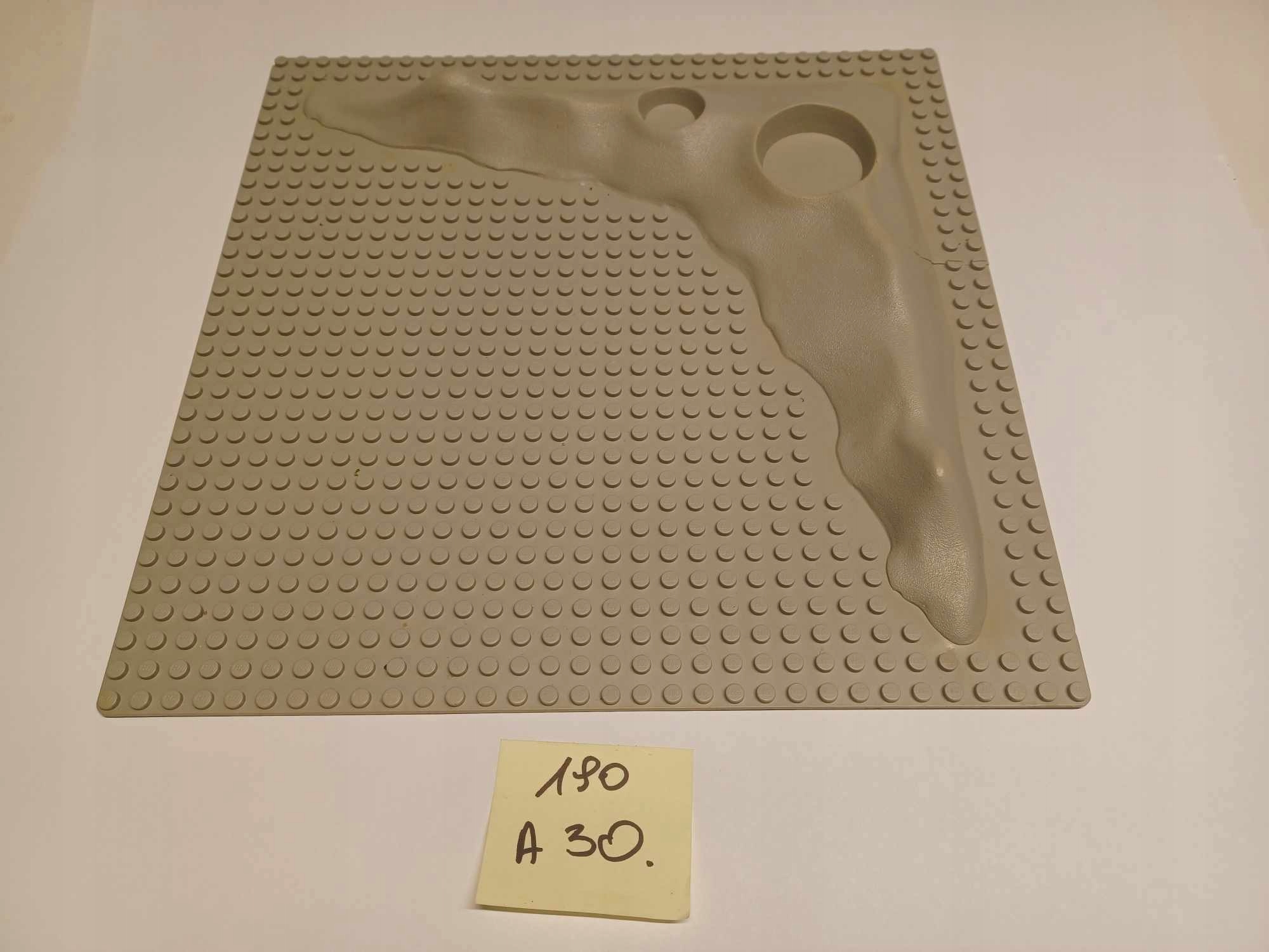 190A30. LEGO płyta konstrukcyjna cieńka 32x32 cieńka USZKODZONA 3D 3947 1 15fa9101ab18479c05f2d7f969529fea