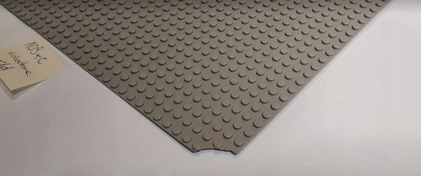 109x1c. LEGO płyta 4186 cieńka 48x48 cieńka szara old USZKODZONA 2 03d9c70cd1824b16aba07201c1168c54