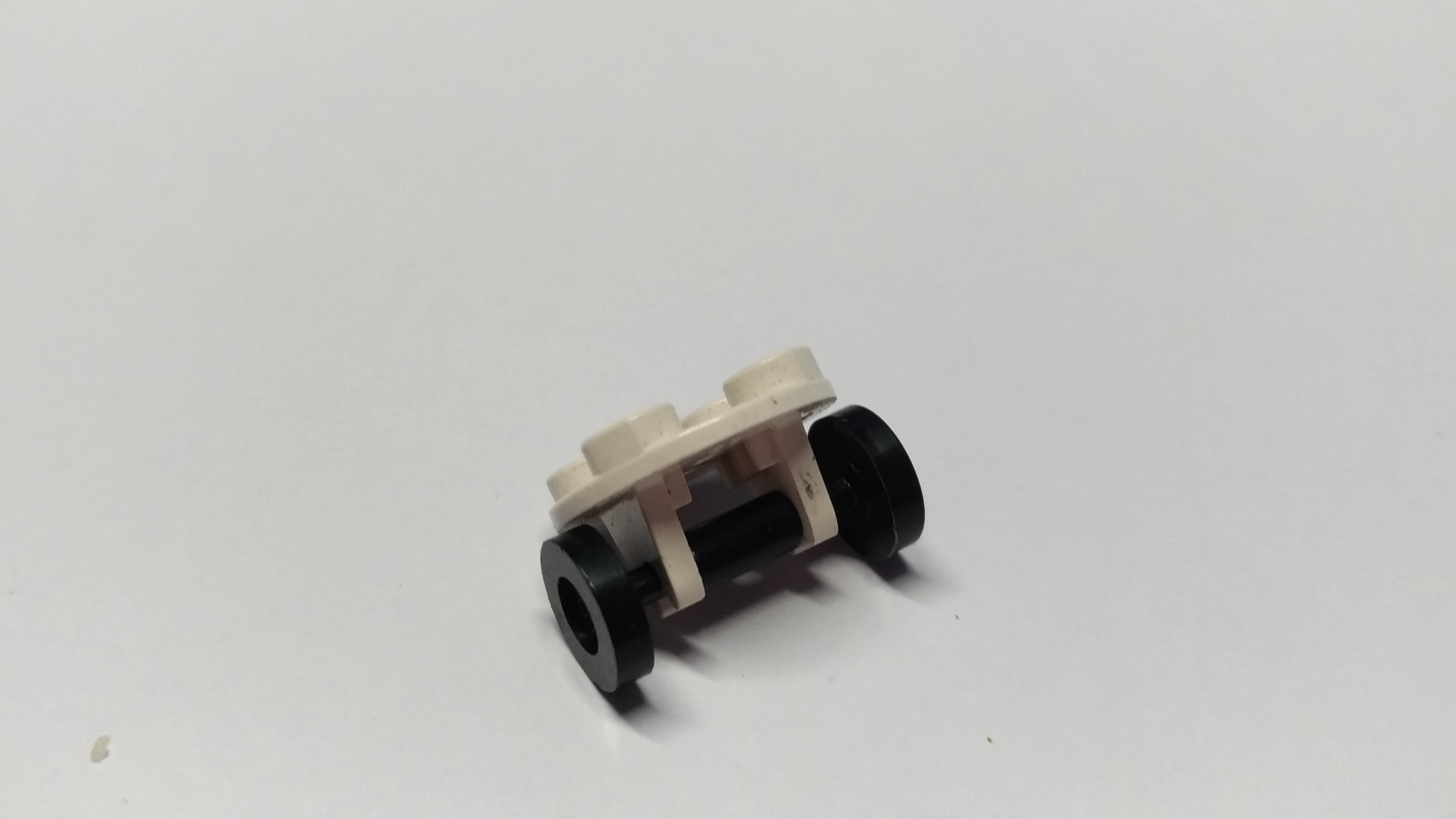 007lC. Lego koło 2496 wózek 2655 białe 2 7c731b4f19a13f253bb6220e7ad4253e