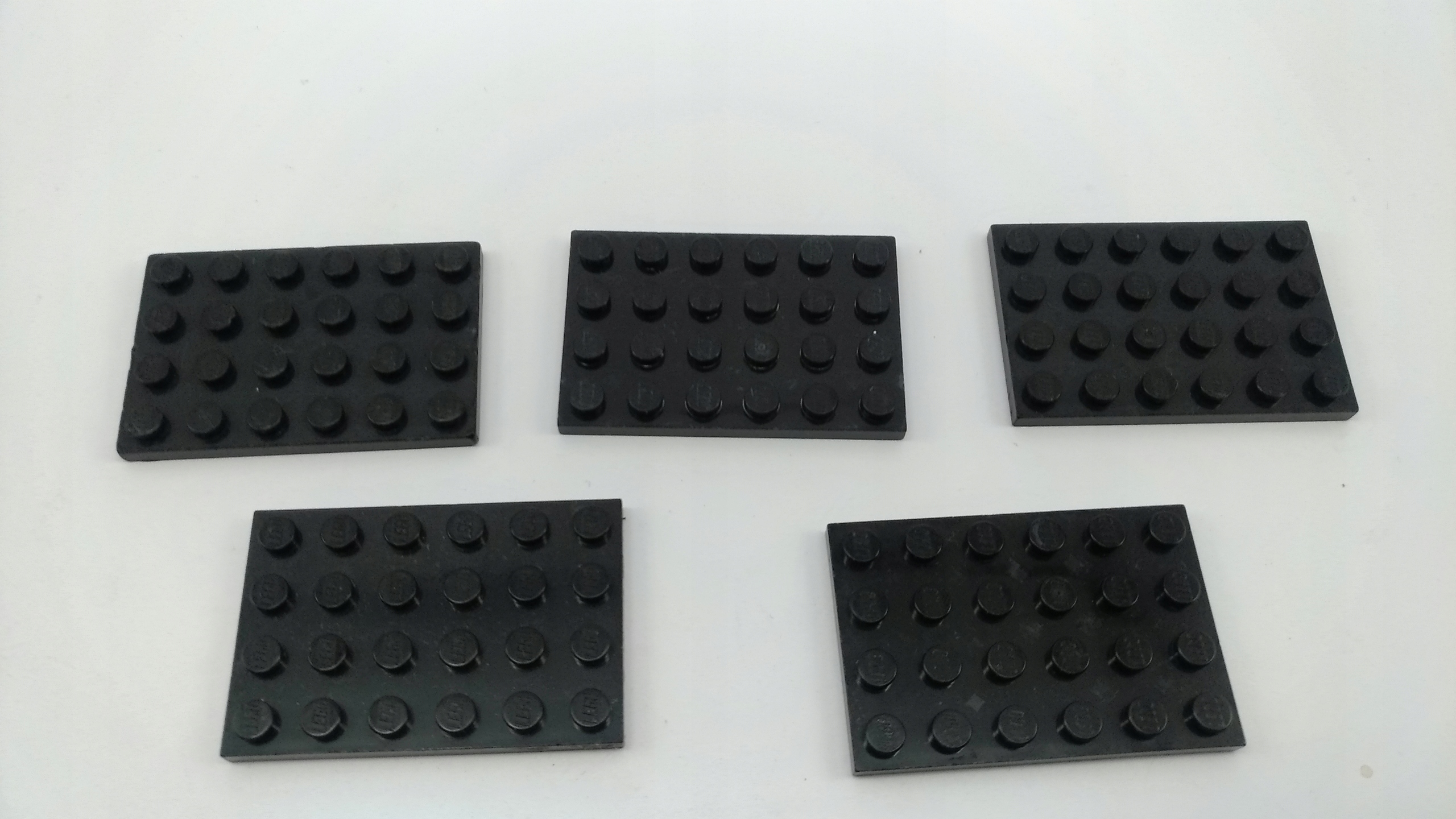 143a. LEGO Friends płyta 4x6 3032 - 5szt czarna 2 84a18e1336e37ae99c30d753aea4b5da