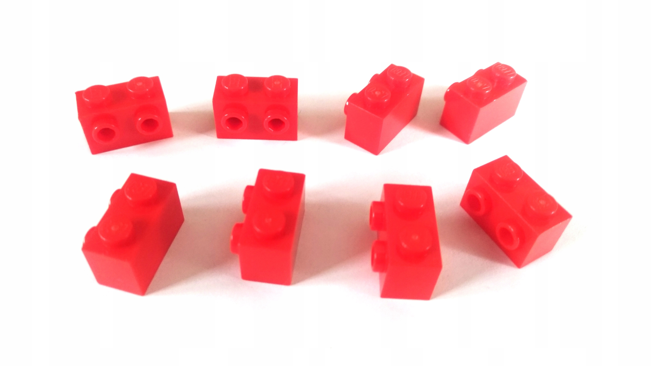 111d. Lego 1x2 z wypustkami 11211 8 sztuk czerwone 1 04b53dc40986b55e0426c21400013081