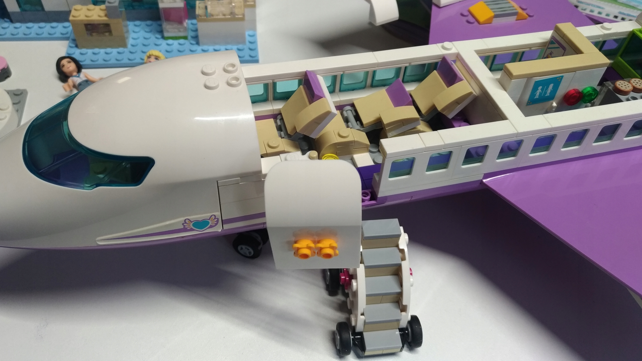 66ai Lego 41109 Friends Samolot Lotnisko w Heartla 5 9ba90906dffa43a0f97859bc5c63e8c5