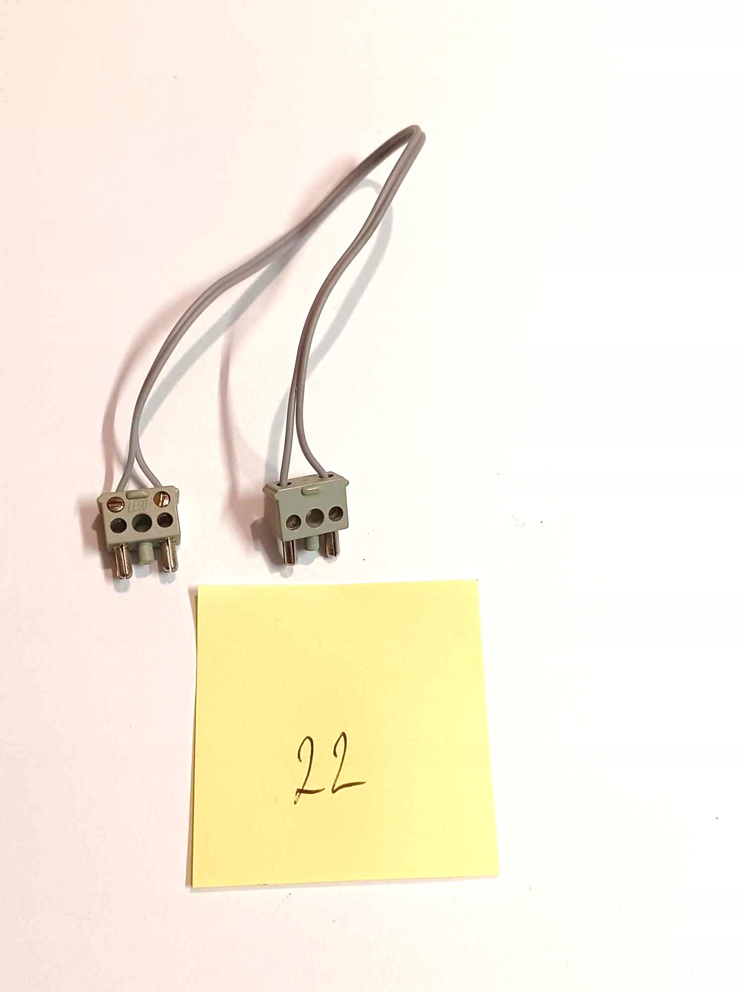 063H13. LEGO Przewód 5306 do Pociągu elektryka 9V 12V 4,5V ok 22 cm 217891 1 7b0280993b42416f3f102986c902239f