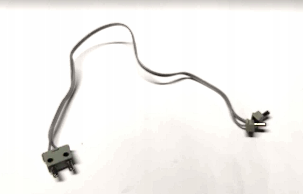 131a4. LEGO Kabel Przewód do Pociągu 9V 12V 4,5V długość ok 26cm 930223 1 565121c11b90fecc08ea9a3d4ffe0093