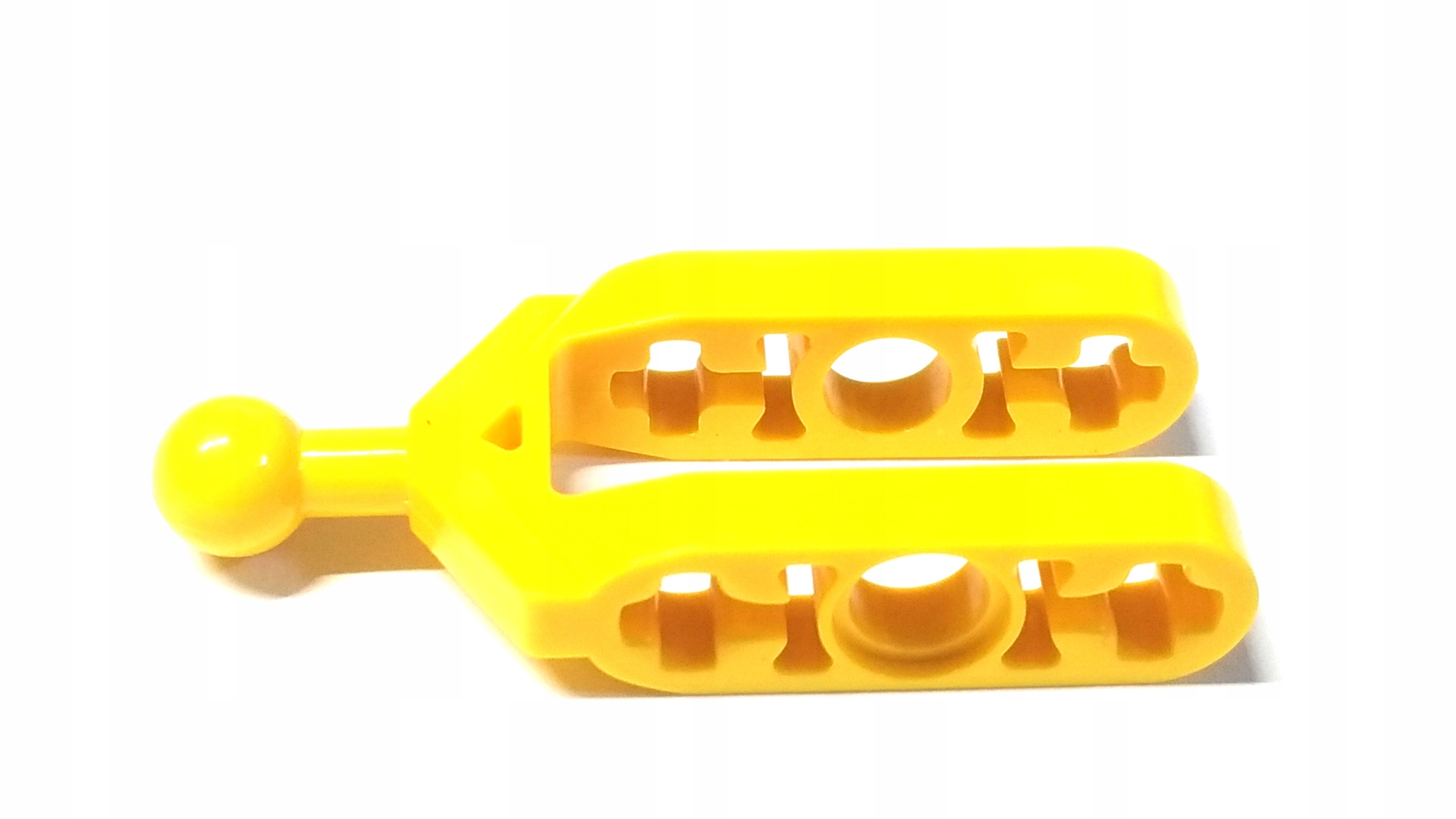 104k2. LegoTechnic Wahacz 6572 żółty 1szt 1 33ed164016be82ae81383ef3ca70c0a2