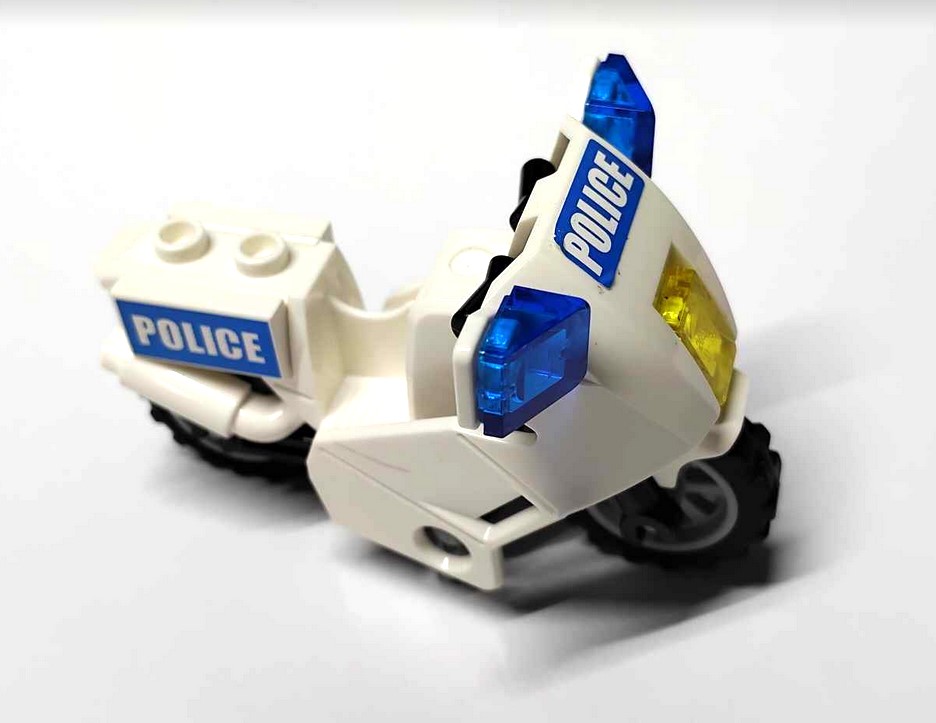 137r2. Lego motor policyjny policja 52035 54200 z kołami 2 27f1f37c94f5f7c6bbba364f610d3393